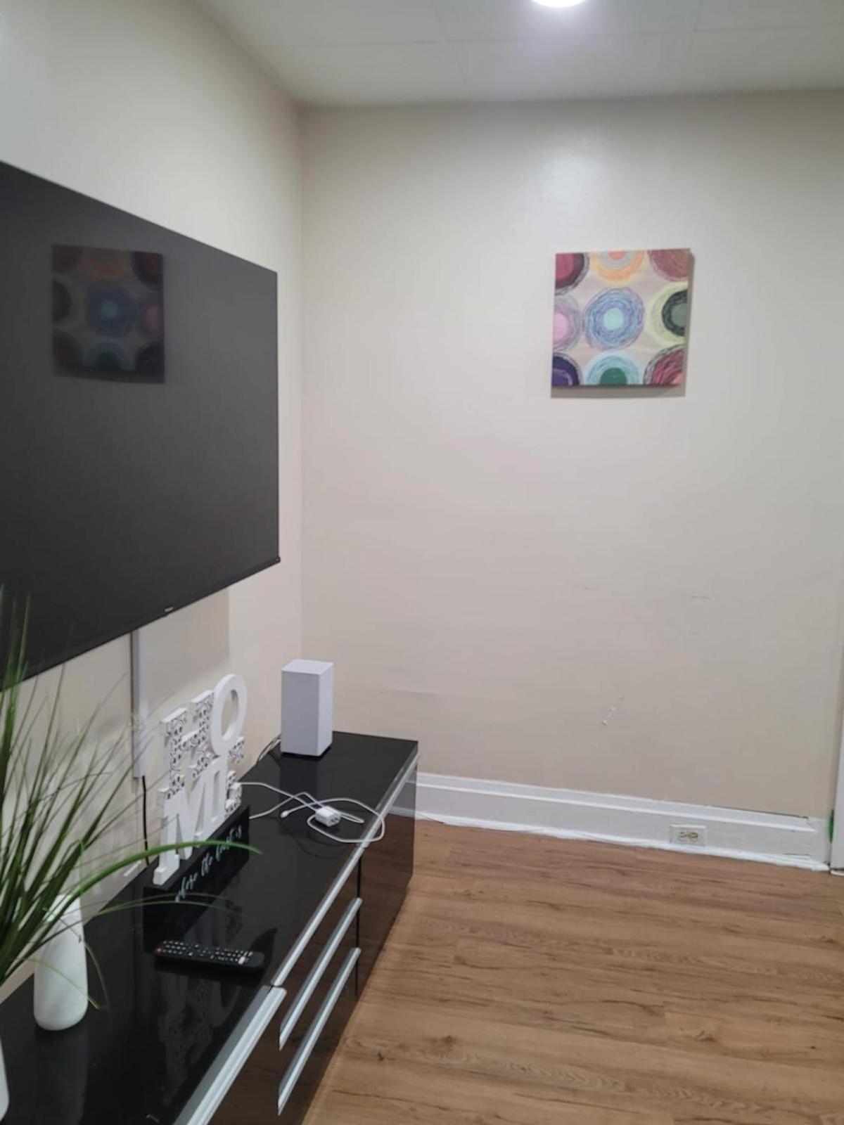 Z & Z Apartment نيوآرك المظهر الخارجي الصورة