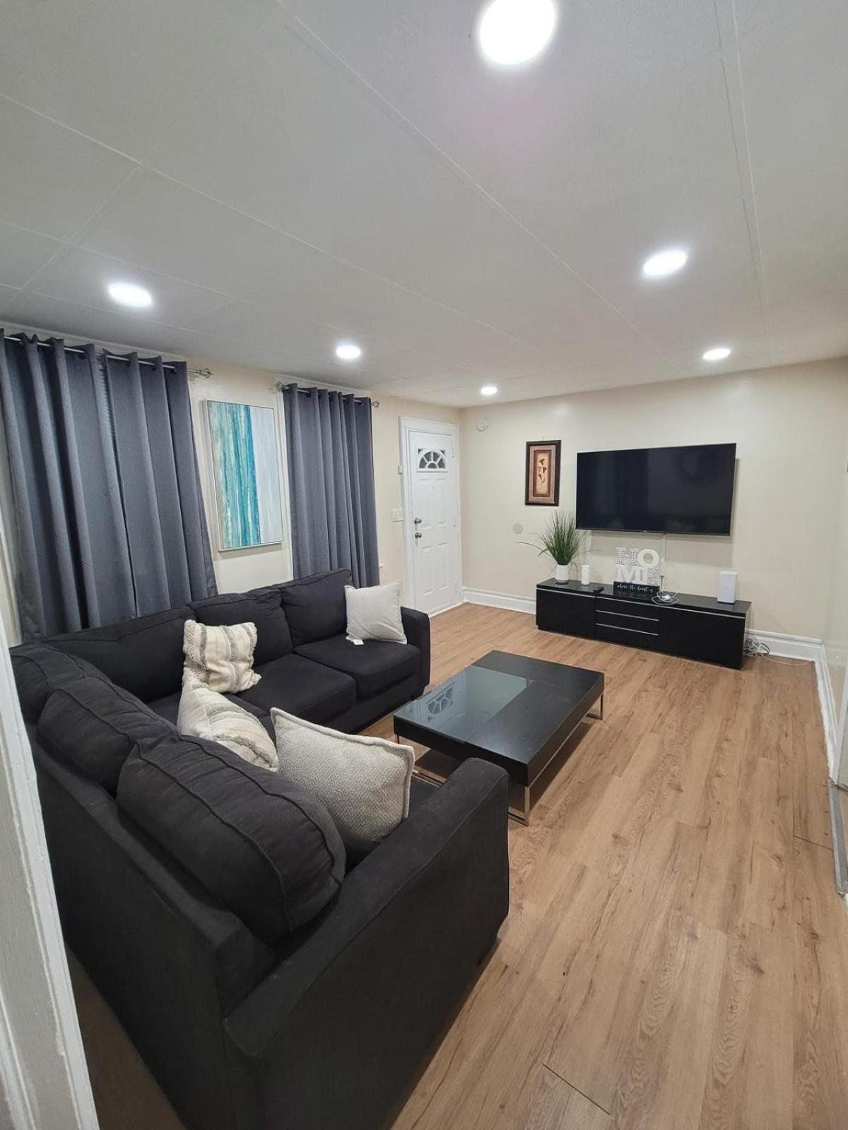 Z & Z Apartment نيوآرك المظهر الخارجي الصورة